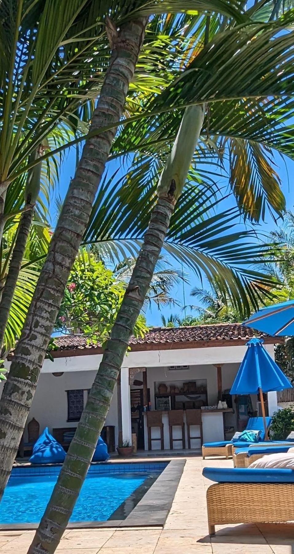Indigo Bungalows Gili Trawangan Exterior photo